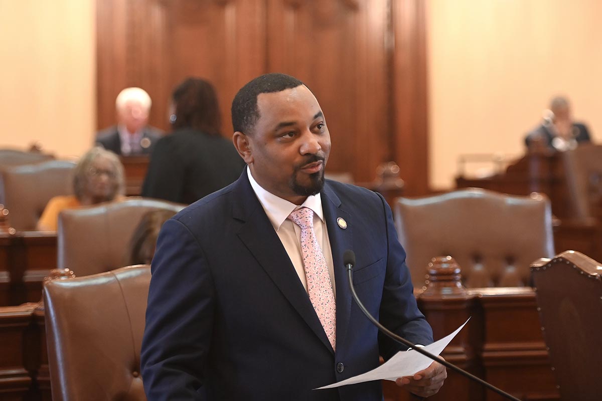 State Senator Willie Preston speaks on the Senate floor